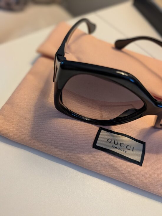 Gucci GG0875S Oversized Black Sunglasses main image 5